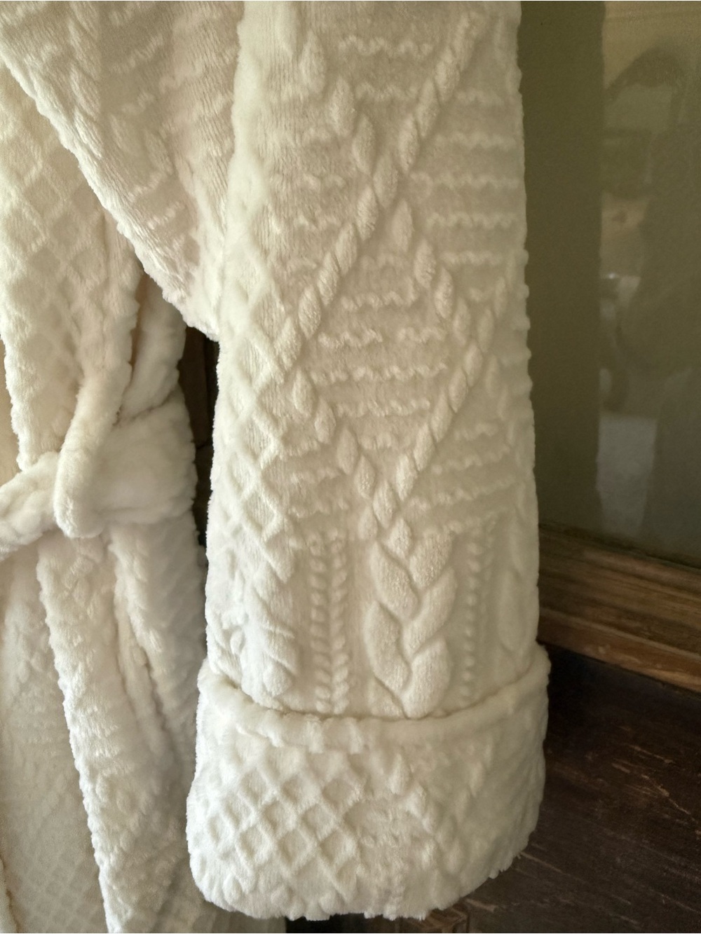 Nautica Women's Cream Quilted Plush Shawl-Collar Robe with Waist Tie - Picture 2 of 5